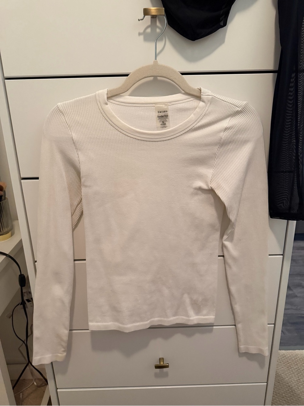 Aritzia White Ribbed Crewneck Top